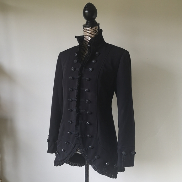 Gothic Victorian Military inspired blazer - Picture 5 of 9